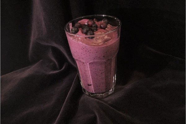 Blueberry Banana Smoothie