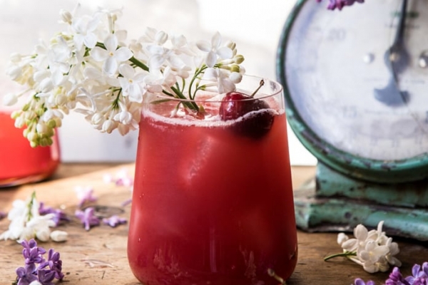 Hibiscus Cherry Vodka Spritz